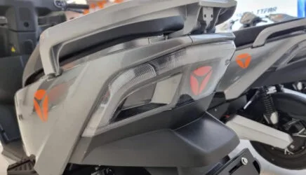 Yadea Unveils T5 Electric Scooter in Pakistan 7 Yadea rear lights