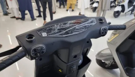 Yadea Unveils T5 Electric Scooter in Pakistan 3 Yadea scooter speedometer