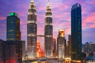 Top Travel Destinations for Pakistani Passport Holders 2024 2 Malaysia
