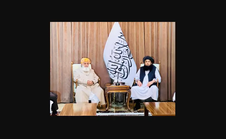 Read more about the article Maulana Fazl ur Rehman Meets Afghan Taliban