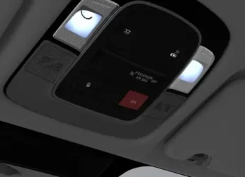 Hyundai Tucson Hybrid Set to Officially Launch in Pakistan 2025 13 Overhead Lights