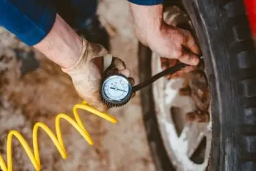 How to Pick Best Portable Car Air Compressor